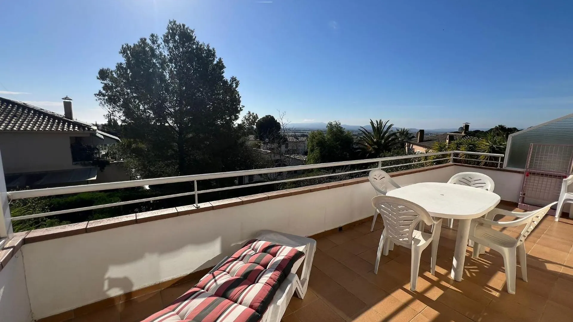 Casa Buckingham 27C location